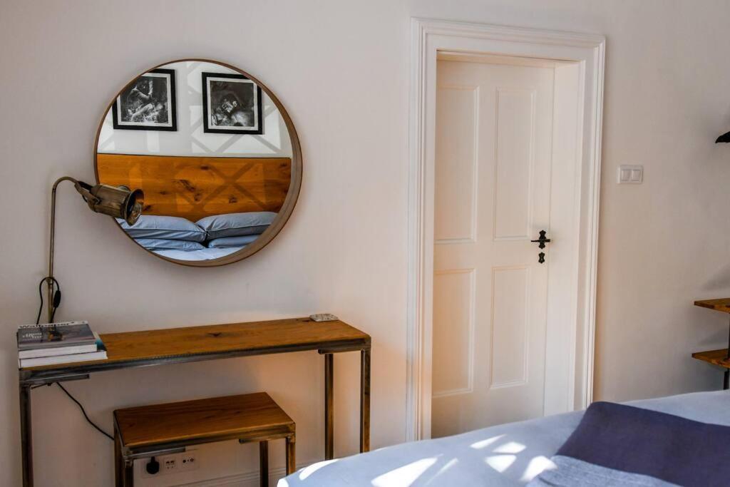 Beautiful 2Bed Apartment In The Centre Of Βαράζντιν Εξωτερικό φωτογραφία